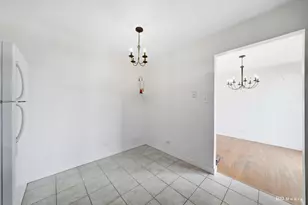 6114 Rob Roy Dr, Oak Forest, IL 60452 - Photo 12