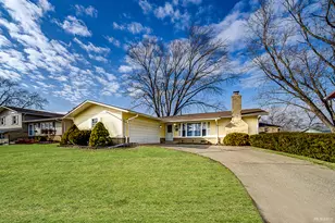 6114 Rob Roy Dr, Oak Forest, IL 60452 - Photo 2