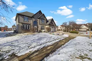 2700 Harlstone Dr, Aurora, IL 60502 - Photo 56