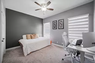 2700 Harlstone Dr, Aurora, IL 60502 - Photo 36