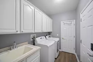 2700 Harlstone Dr, Aurora, IL 60502 - Photo 44