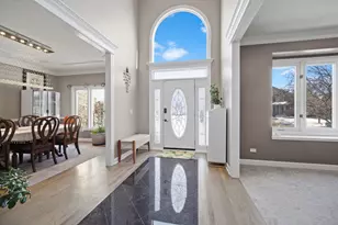 2700 Harlstone Dr, Aurora, IL 60502 - Photo 4