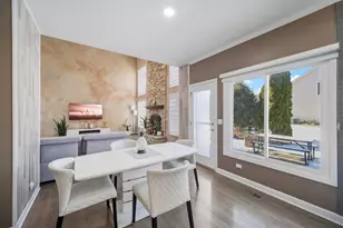 2700 Harlstone Dr, Aurora, IL 60502 - Photo 14