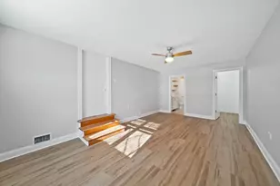 1601 Fowler Ave, Evanston, IL 60201 - Photo 16