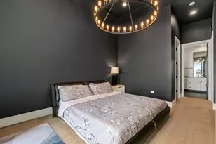 3057 N Lincoln Ave, Chicago, IL 60657 - Photo 12