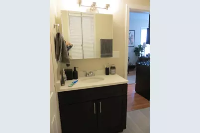 1431 W Belmont Avenue #1R, Chicago, IL 60657 - Photo 8