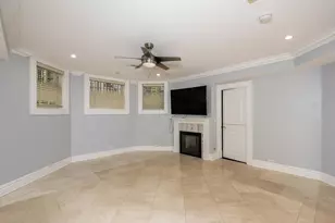 1201 N Astor St, Chicago, IL 60610 - Photo 4