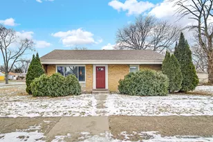 12500 S Loomis St, Calumet Park, IL 60827 - Photo 1
