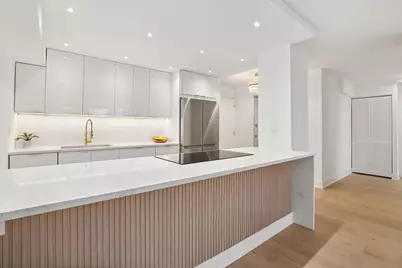1560 N Sandburg Terrace #706J, Chicago, IL 60610 - Photo 10