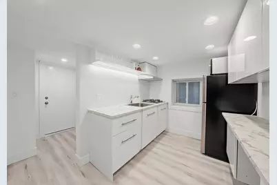 1025 W 31st Place #G, Chicago, IL 60608 - Photo 2