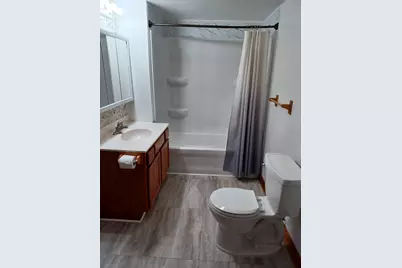 27692 N Oak Street, Island Lake, IL 60042 - Photo 12