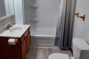 27692 N Oak St, Island Lake, IL 60042 - Photo 12