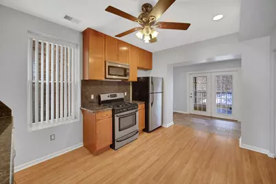 2257 W Fullerton Avenue #2, Chicago, IL 60647 - Photo 6