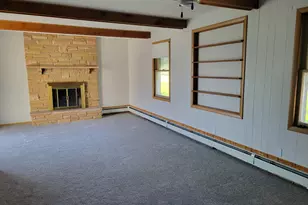 208 N Maple St, Toluca, IL 61369 - Photo 8