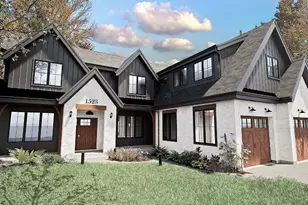 1523 N Fernandez Pl, Arlington Heights, IL 60004 - Photo 4