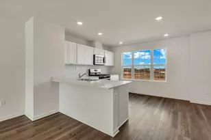 2666 Arrowhead Dr, Pingree Grove, IL 60140 - Photo 6