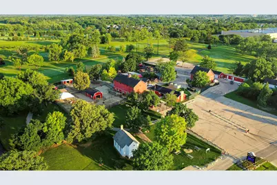 2666 Arrowhead Drive, Pingree Grove, IL 60140 - Photo 38