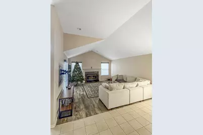 1387 Prescott Drive, Volo, IL 60020 - Photo 4