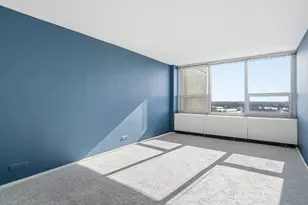 1700 E 56th St, Chicago, IL 60637 - Photo 10