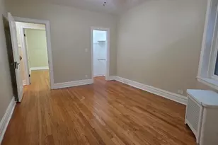 4831 W Roscoe St, Chicago, IL 60641 - Photo 10