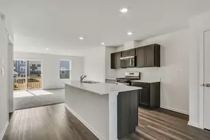 2642 Arrowhead Dr, Pingree Grove, IL 60140 - Photo 6