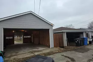 12622 S Marquette Ave, Chicago, IL 60633 - Photo 24