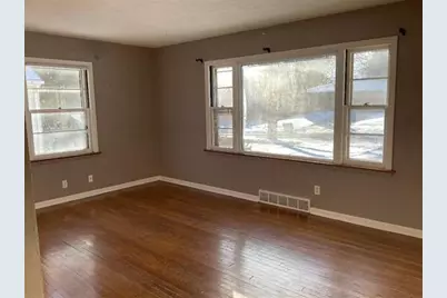 731 James Avenue, Rockford, IL 61107 - Photo 8