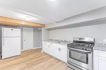 2557 N Lockwood Avenue #Garden, Chicago, IL 60639 - Photo 8