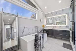 1341 Pfingsten Rd, Northbrook, IL 60062 - Photo 38