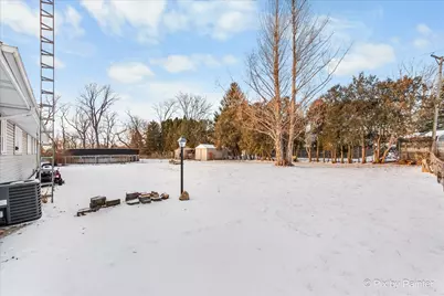 125 W Carol Avenue, Cortland, IL 60112 - Photo 24