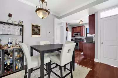 1608 W Byron Street #2E, Chicago, IL 60613 - Photo 6