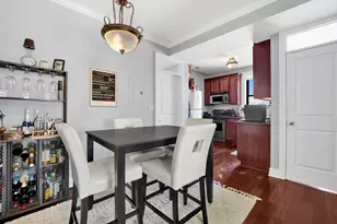 1608 W Byron St, Chicago, IL 60613 - Photo 6