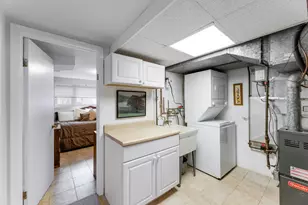 9010 Pottawattami Dr, Skokie, IL 60076 - Photo 26