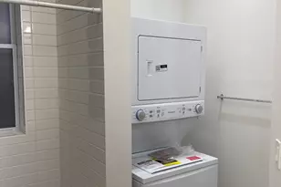 958 N Lawndale Ave N, Chicago, IL 60651 - Photo 12