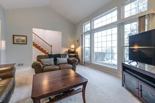 22 Ashford Ct, Lincolnshire, IL 60069 - Photo 6