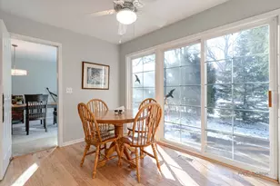 22 Ashford Ct, Lincolnshire, IL 60069 - Photo 18