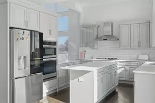 1951 Broadsmore Dr, Algonquin, IL 60102 - Photo 6