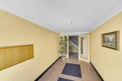 1758 E 72nd Street, Chicago, IL 60649 - Photo 4