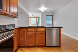 7010 S Clyde Ave, Chicago, IL 60649 - Photo 8