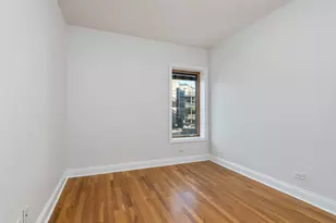 7010 S Clyde Ave, Chicago, IL 60649 - Photo 8