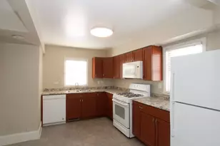 17 W Crystal Lake Ave, Crystal Lake, IL 60014 - Photo 2