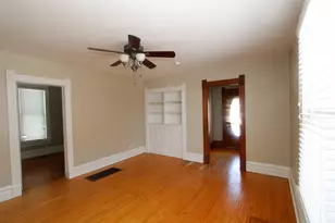 17 W Crystal Lake Ave, Crystal Lake, IL 60014 - Photo 8