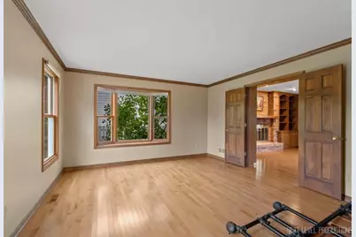 1032 Towne Avenue, Batavia, IL 60510 - Photo 2