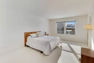 5420 Avalon Ln, Lake in the Hills, IL 60156 - Photo 12