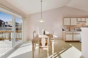 5420 Avalon Ln, Lake in the Hills, IL 60156 - Photo 8