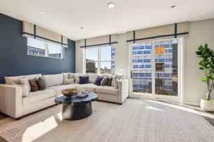 2226 Lake Shore Dr, Schaumburg, IL 60173 - Photo 2