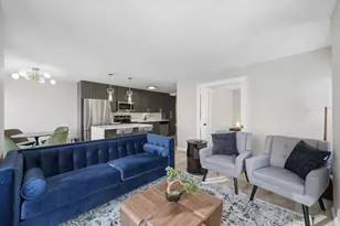 30 E Huron St, Chicago, IL 60611 - Photo 4