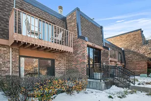 629 Derry Ct, Schaumburg, IL 60193 - Photo 22