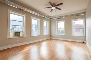 2712 N Milwaukee Ave, Chicago, IL 60647 - Photo 4