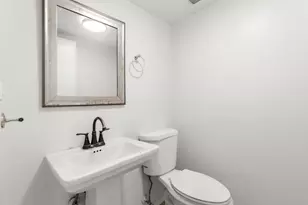 6523 S Ellis Ave, Chicago, IL 60637 - Photo 4